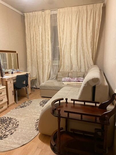 Комната 12 м² в 5-к., 1/12 эт.