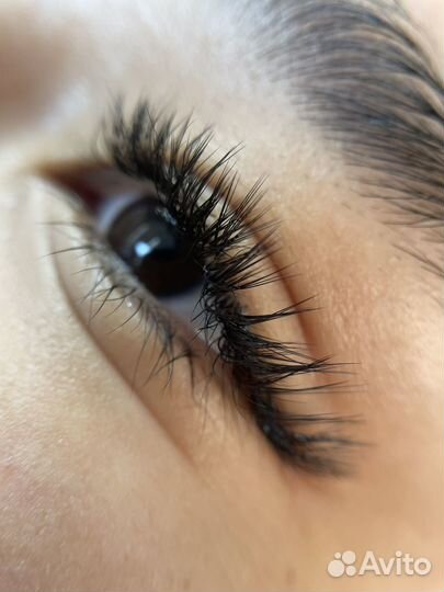 Наращивание ресниц