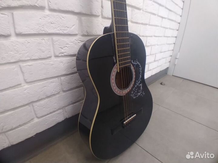 Акустическая гитара amati MF-6500 BK