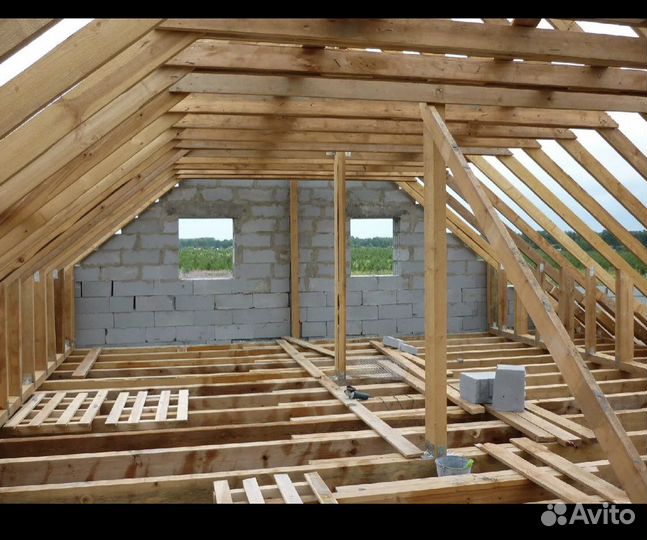 Бригада строителей