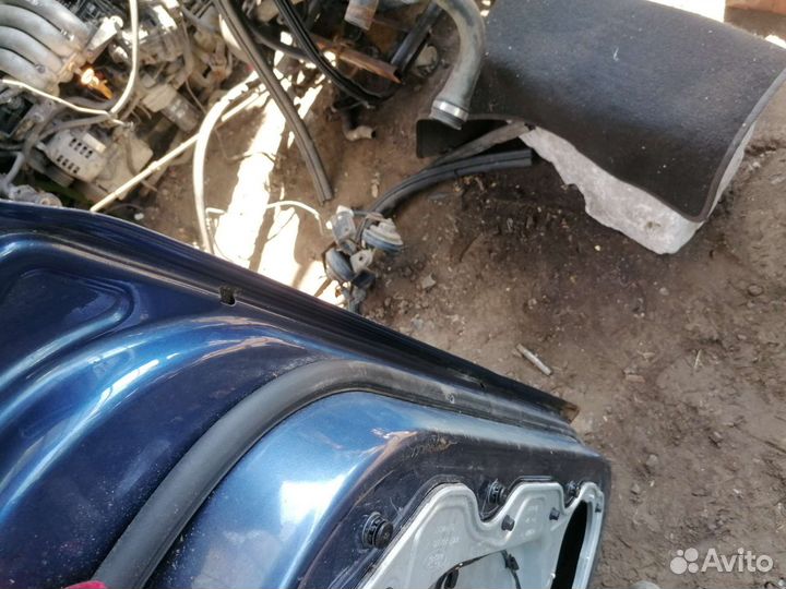 Передняя правая дверь Фокус 2 дорестайлинг