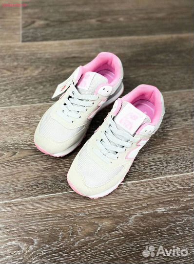 Кроссовки женские new balance