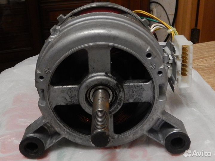 Электродвигатель от стиралки Ardo