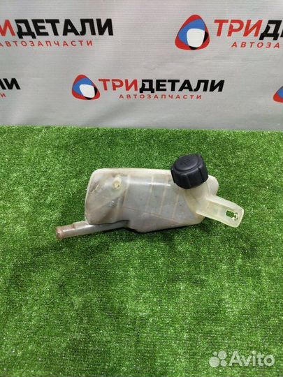 Бачок расширительный Renault Megane универсал 1.5