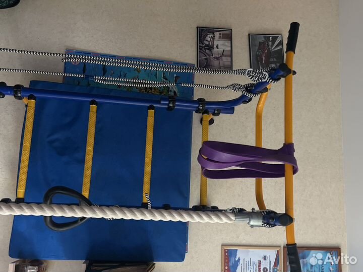 Спортивный уголок бу