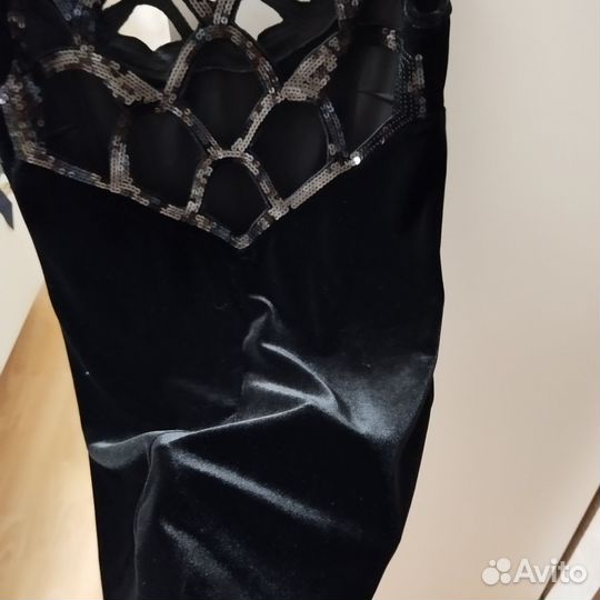Вечернее платье 42 44 бу