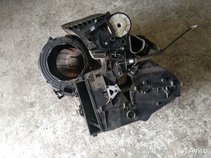 Корпус печки Форд Фокус 2