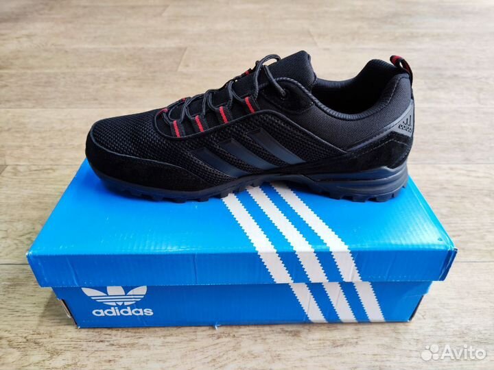 Кроссовки Adidas Classic