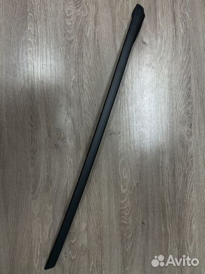 Молдинг стекла лобового Volvo XC70 30753552