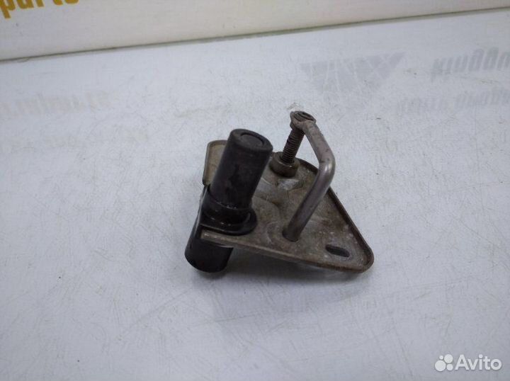 Крюк замка капота Skoda Octavia A8 NN3 2019-2022