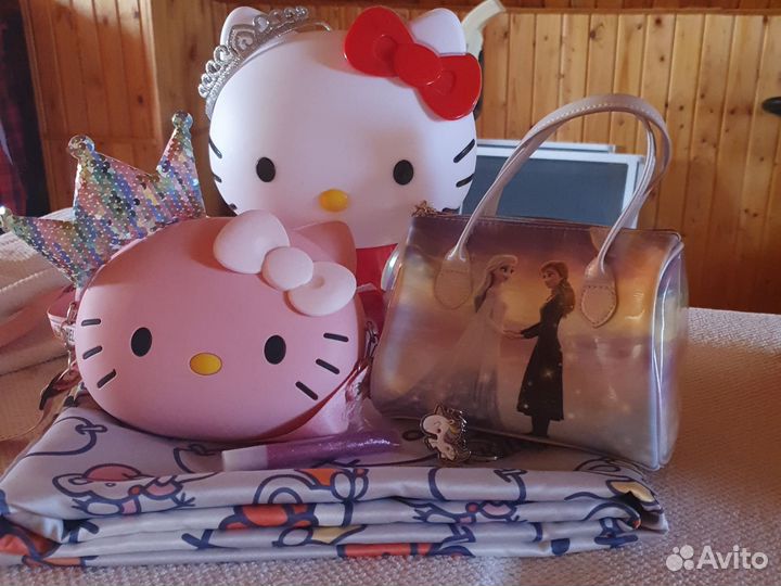 Игрушка Hello Kitty