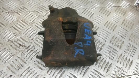 Суппорт тормозной передний правый skoda octavia A5