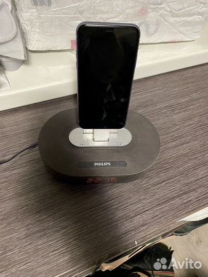 Док станция для iPhone 4