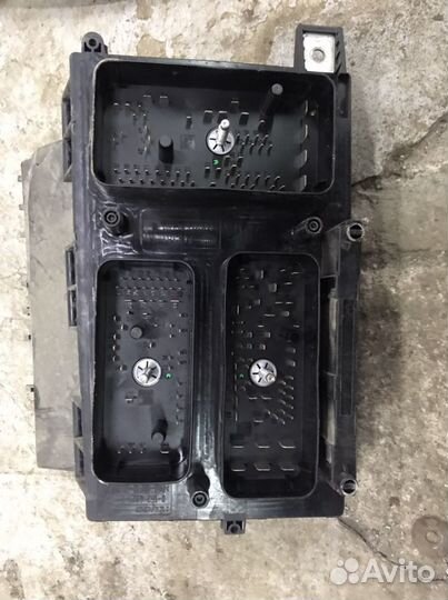 Блок предохранителей opel Astra h gtc