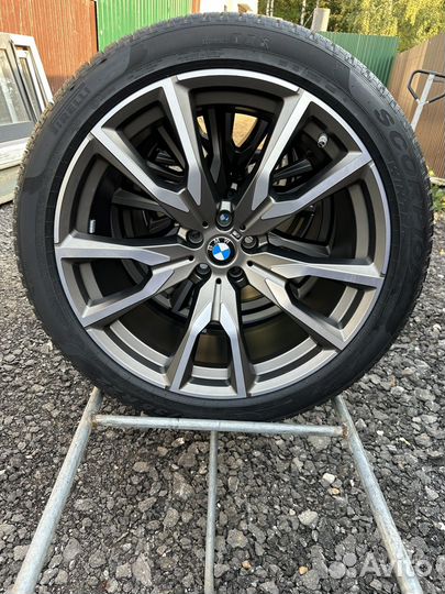 Оригинальные колеса r22 зимние bmw x7 g07 бмв