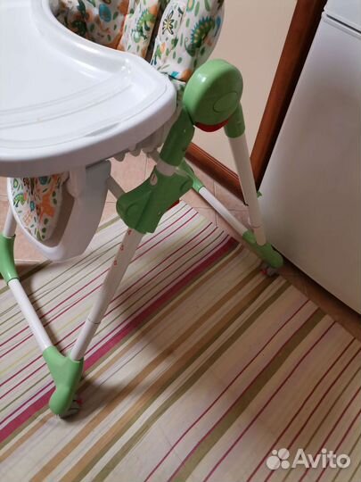 Стул для кормления (треб. ремонта или на запчасти)