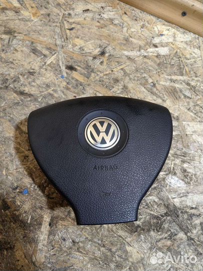 Подушка безопасности в руль Джетта 5 1K0880201AB