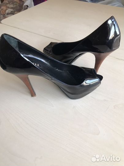 Обувь женская фирменная