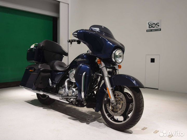 Harley-Davidson Street Glide 103