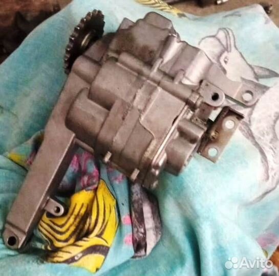 Масляный насос mercedes-benz