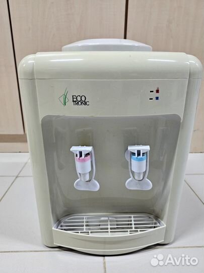 Кулер для воды