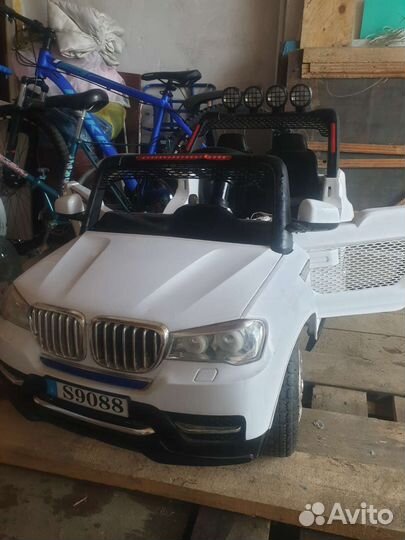 Детский электромобиль бу