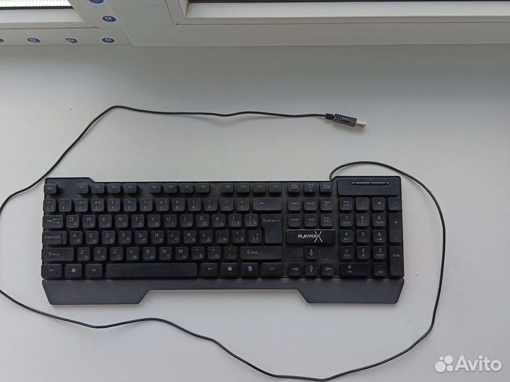 Игровая клавиатура с подсветкой