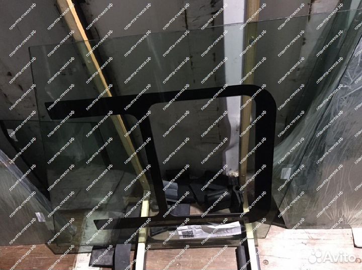 Стекло для мини-погрузчика