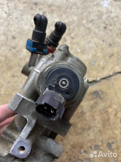 Топливный насос высокого давления Б/У L3K91335ZB