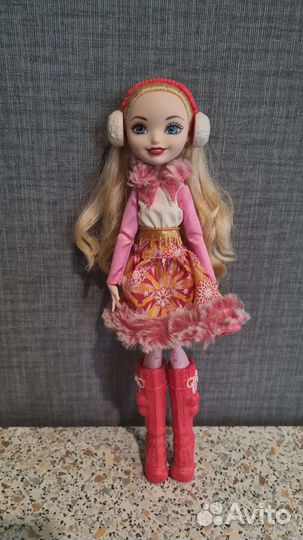 Кукла Ever After High в коробке