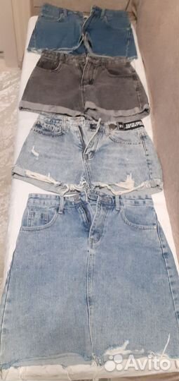 Пакетом Юбка джинсовая и шорты на 44-46 размер