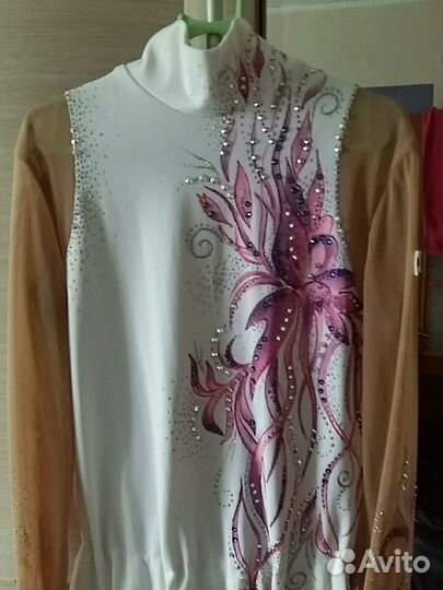 Костюм для художественной гимнастики