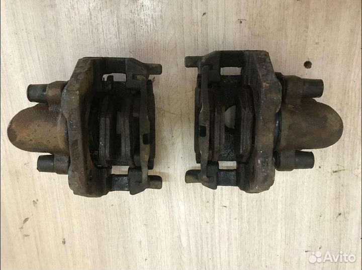 Суппорта тормозные задние BMW 7 e65 e66