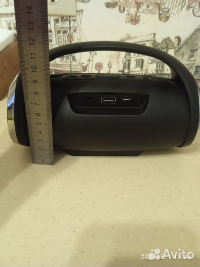 Портативная колонка bluetooth JBL