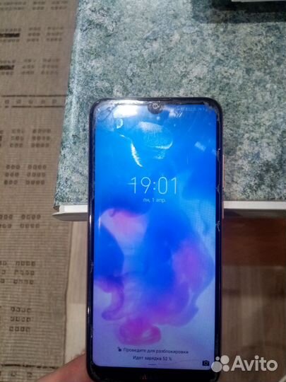 HUAWEI Y6 (2019), 2/32 ГБ
