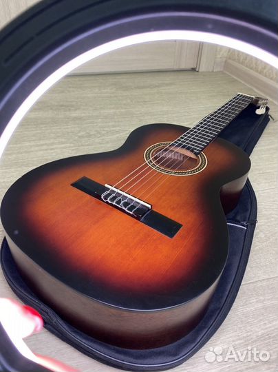 Гитара Валенсия