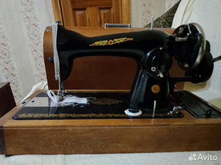 Швейная машина Подольск