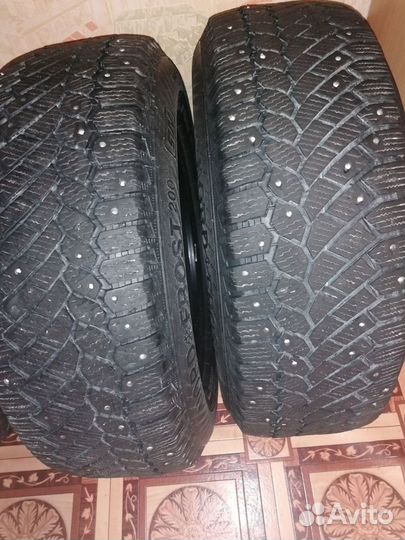 Gislaved Nord Frost 200 215/65 R16 102T