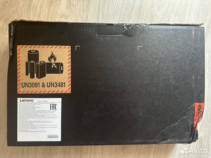 Lenovo Yoga 7 oled wuxga R5 7535U\16GB\512MB\Win11