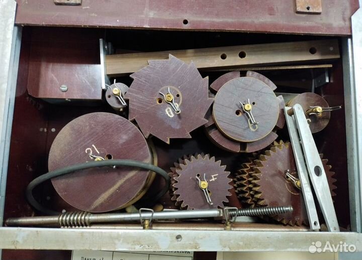 Конструктор из текстолита. Для технических вузов