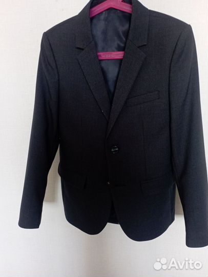 Костюм школьный