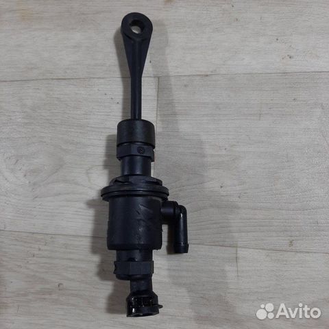 Главный цилиндр сцепления Hyundai I30 2014