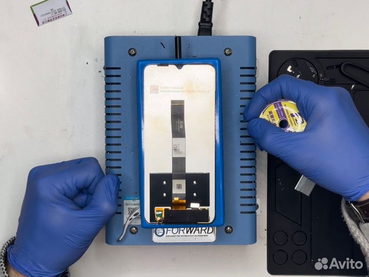 Переклейка дисплея Apple Samsung Xiaomi