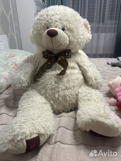 Плюшевый медведь