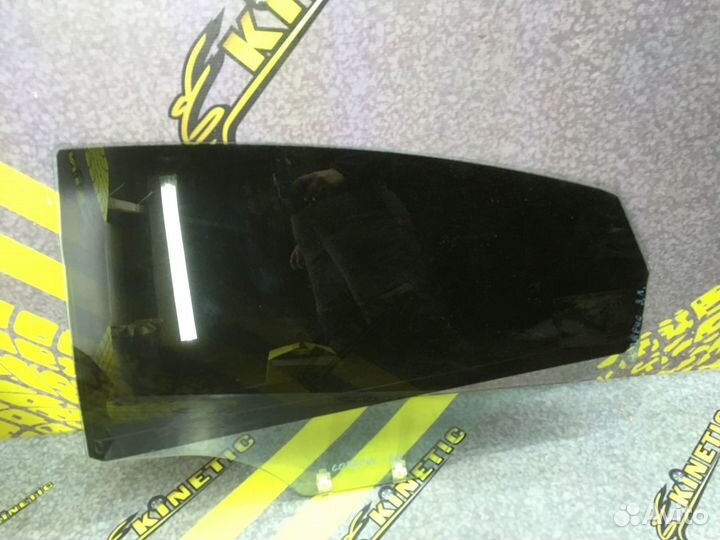 Стекло боковое задней двери Солярис 1