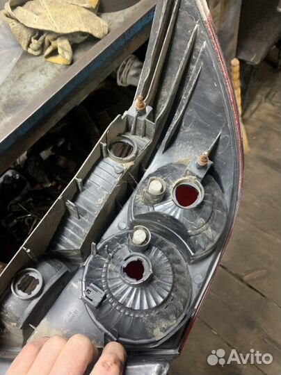 Фонарь задний