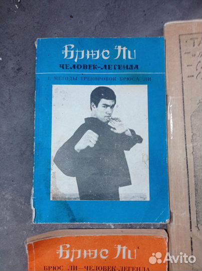 Продам книги