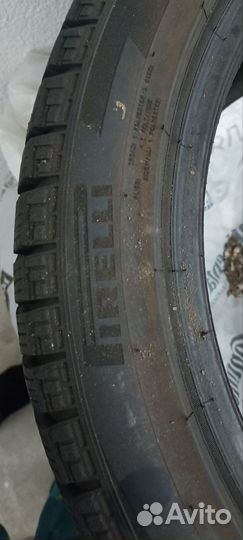 Pirelli Ice Zero FR 235/45 R18