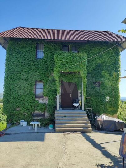 Дом 168 м² на участке 9 сот.