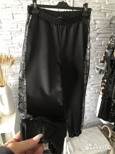 Брюки Zara